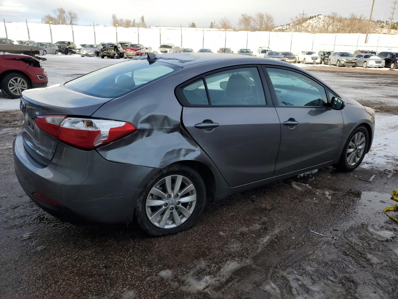 2016 Kia Forte - Image 3