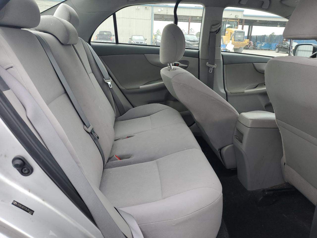 2010 Toyota Corolla - Image 10