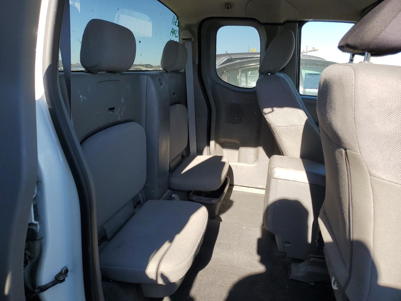2019 Nissan Navara (Frontier) - Image 10