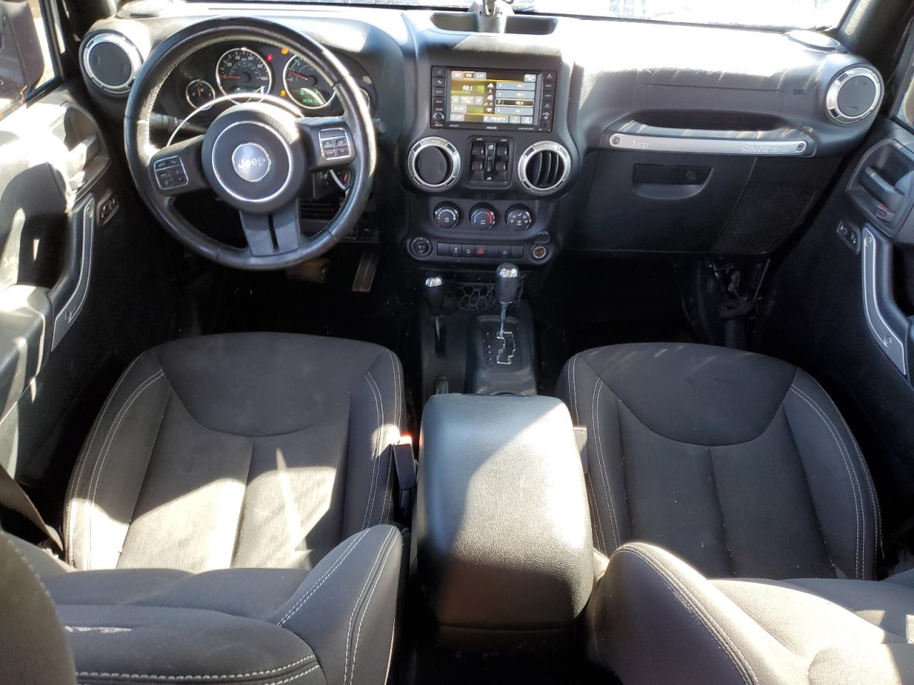 2016 Jeep Wrangler - Image 8