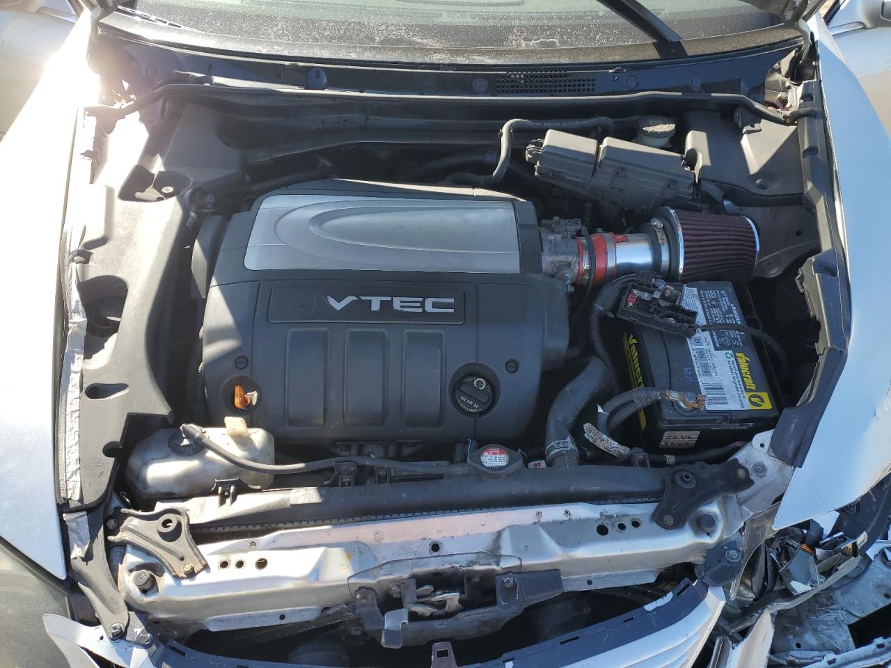 2005 Acura RL - Image 11