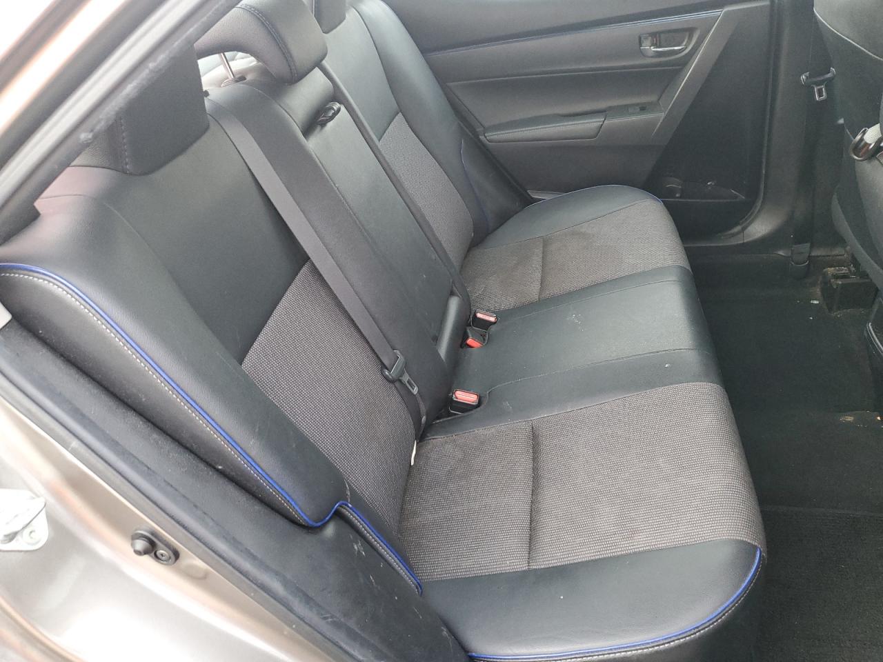 2018 Toyota Corolla - Image 10
