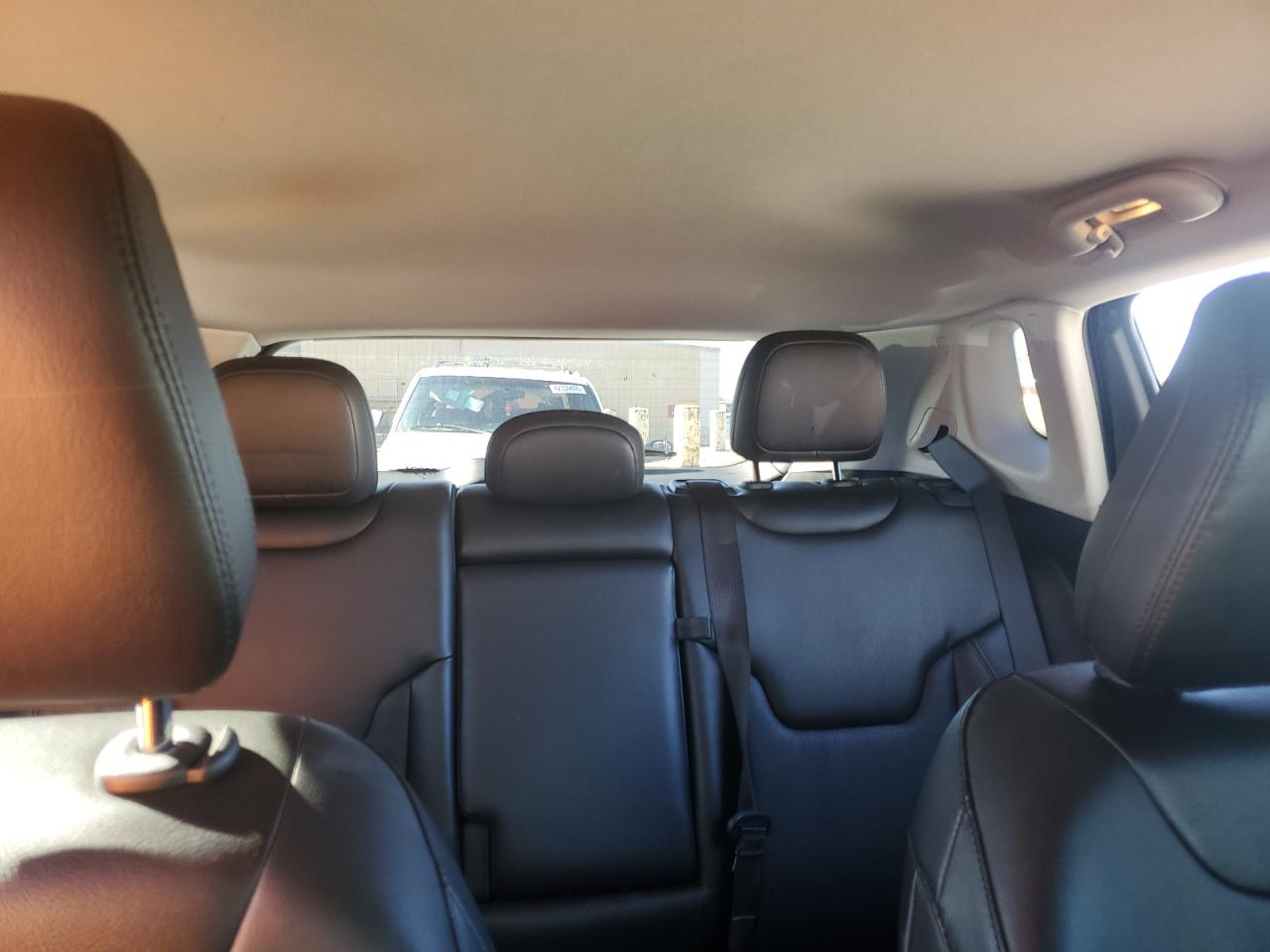2022 Jeep Compass - Image 10
