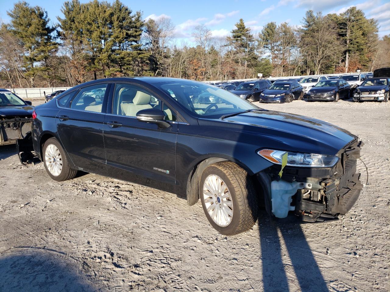 VIN 3FA6P0LU0GR100782 2016 FORD FUSION no.4