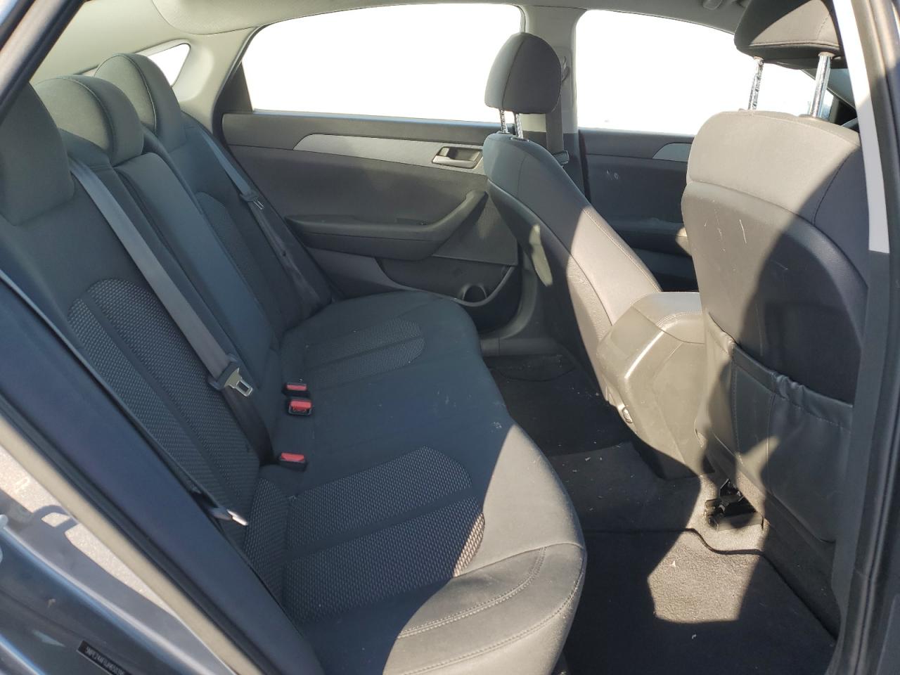 2018 Hyundai Sonata - Image 10