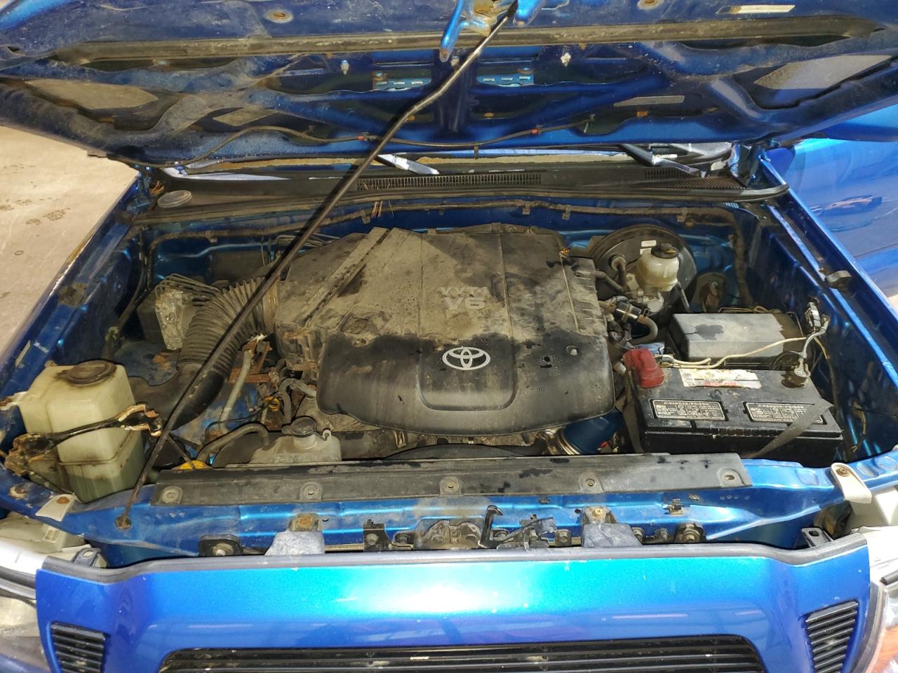 2009 Toyota Tacoma - Image 13