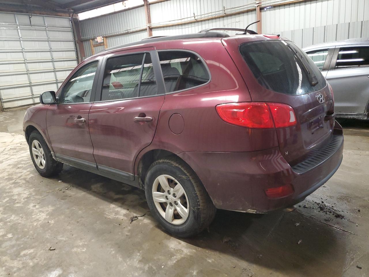 2009 Hyundai Santa Fe - Image 2
