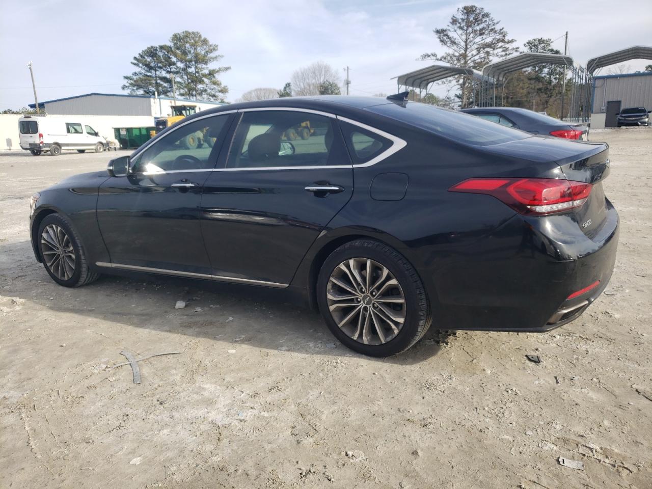 2015 Hyundai Genesis - Image 2