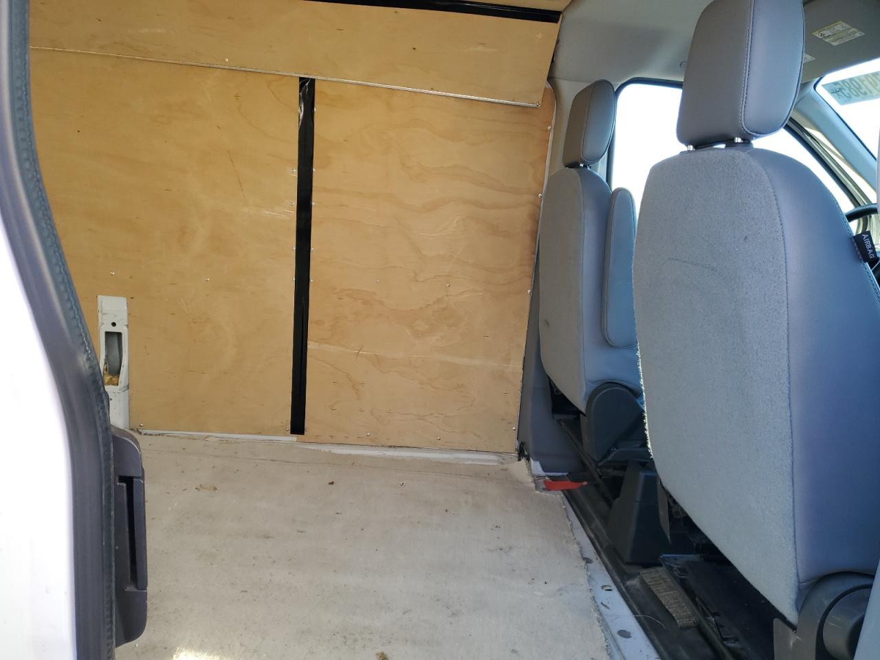 2018 Ford Transit - Image 11