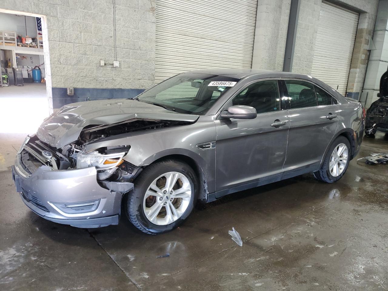 2014 Ford Taurus - Image 1