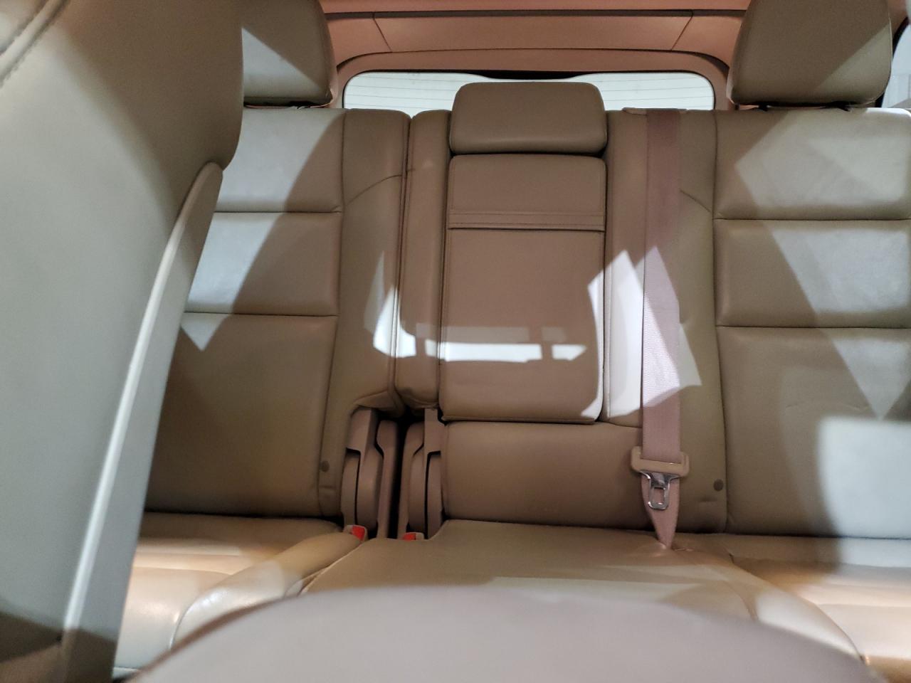 2018 Jeep Grand Cherokee - Image 10