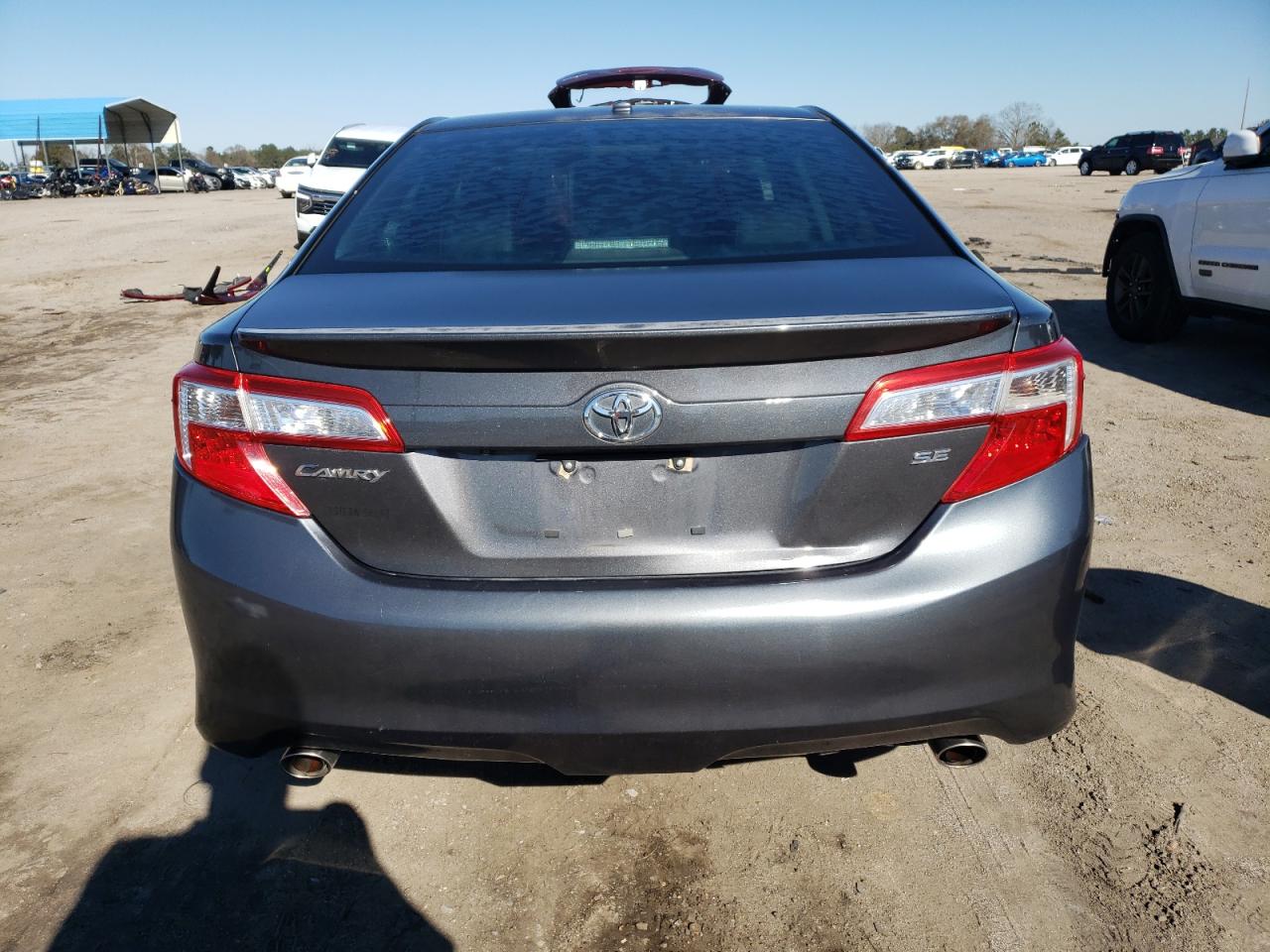 2012 Toyota Camry - Image 6
