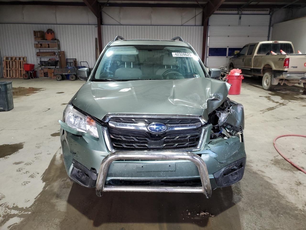 2017 Subaru Forester - Image 5