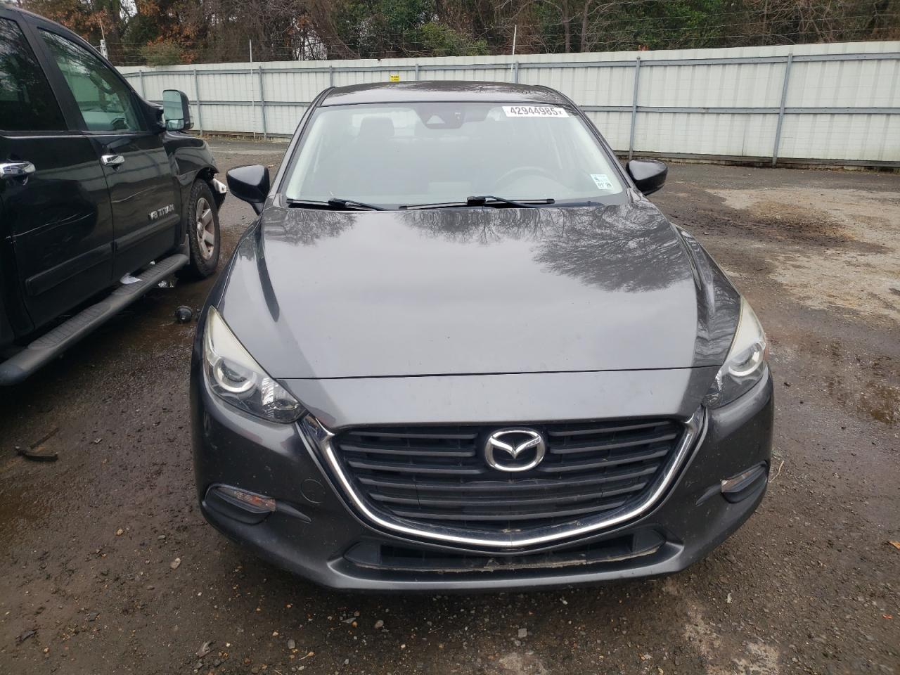 2018 Mazda 3 - Image 5