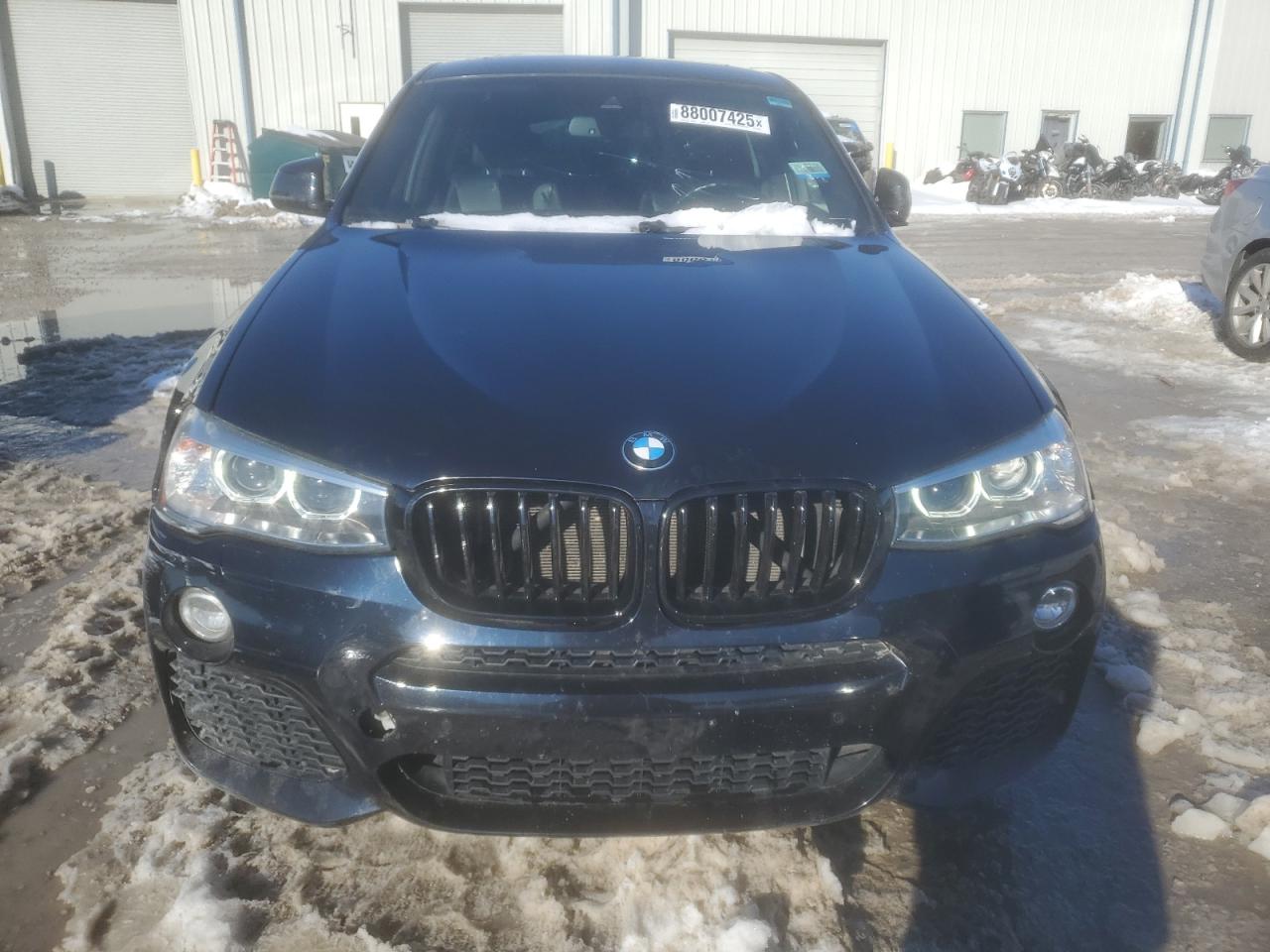 VIN 5UXXW3C51J0T83050 2018 BMW X4 no.5