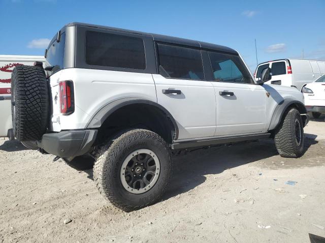  FORD BRONCO 2023 Biały