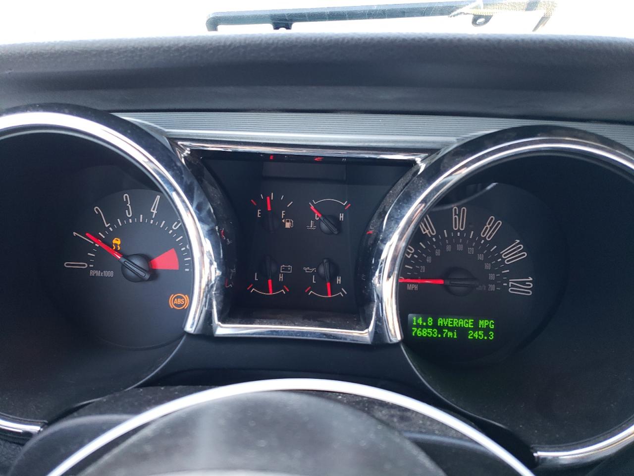 2007 Ford Mustang - Image 9
