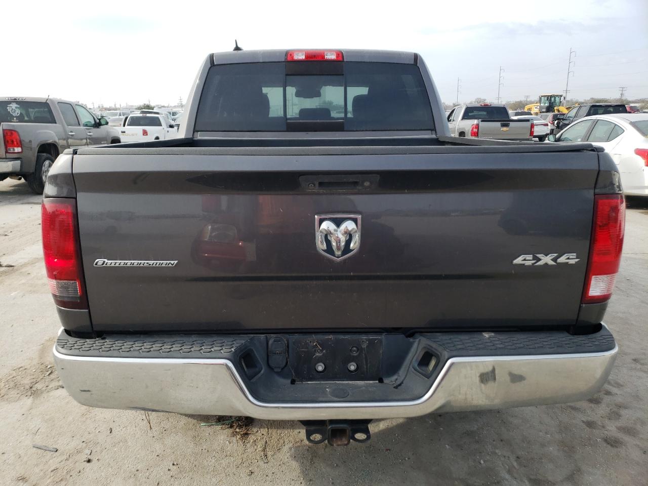 2015 RAM 1500 - Image 6