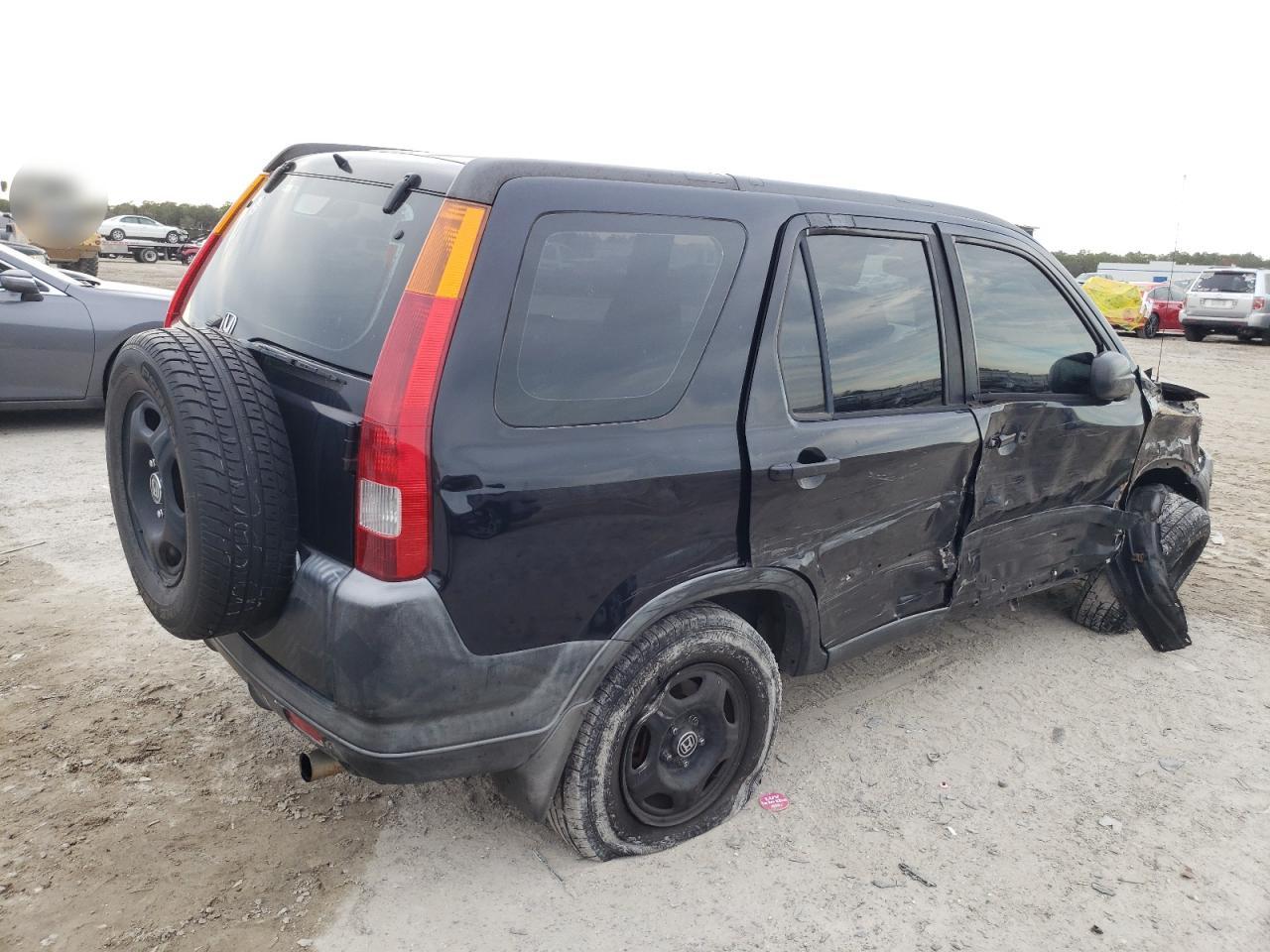2004 Honda CR-V - Image 3
