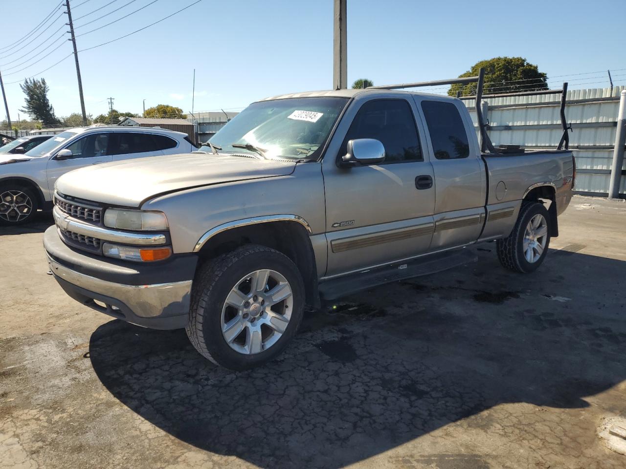 2001 Chevrolet Silverado - Image 1
