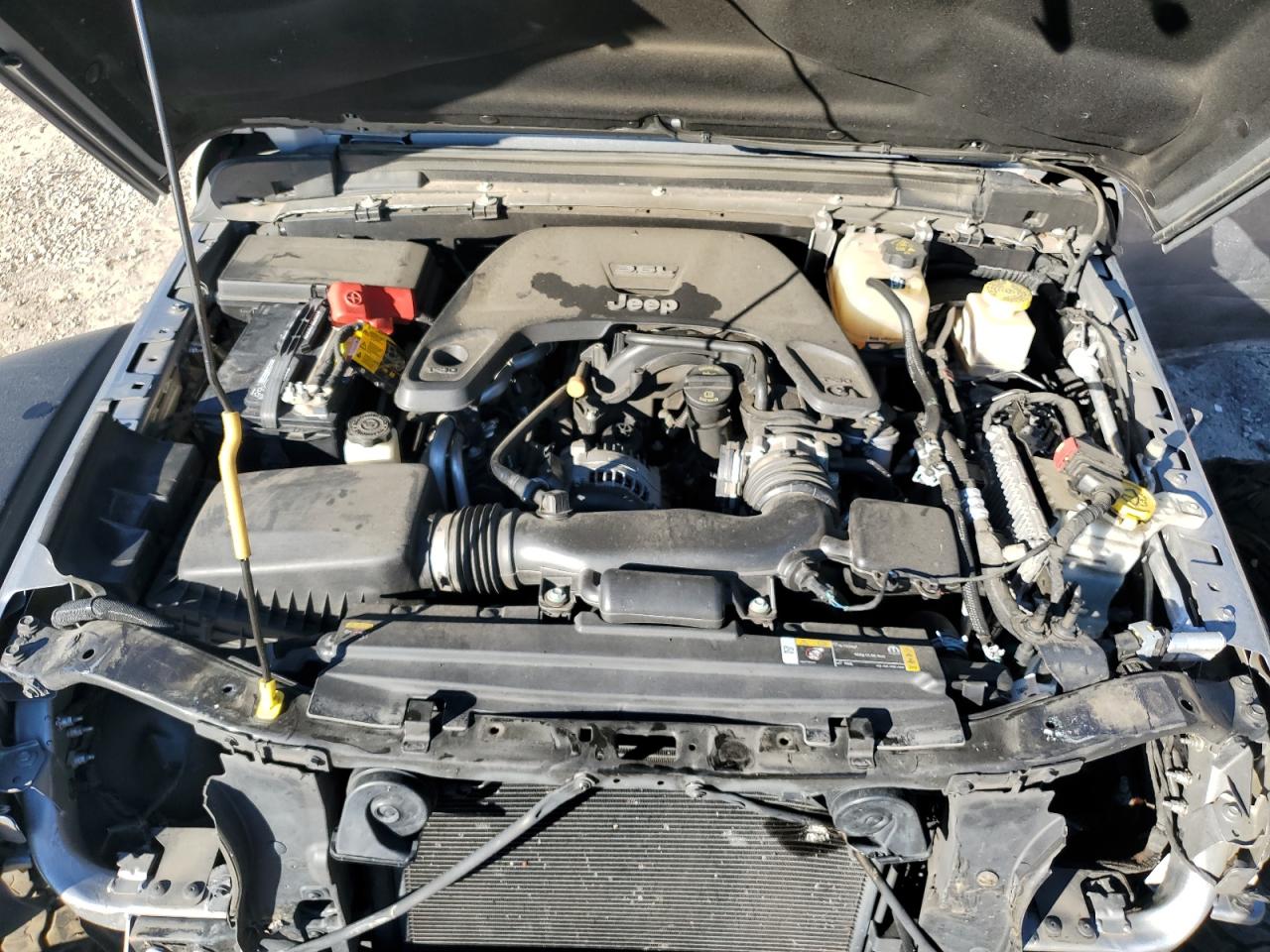 2021 Jeep Gladiator - Image 12