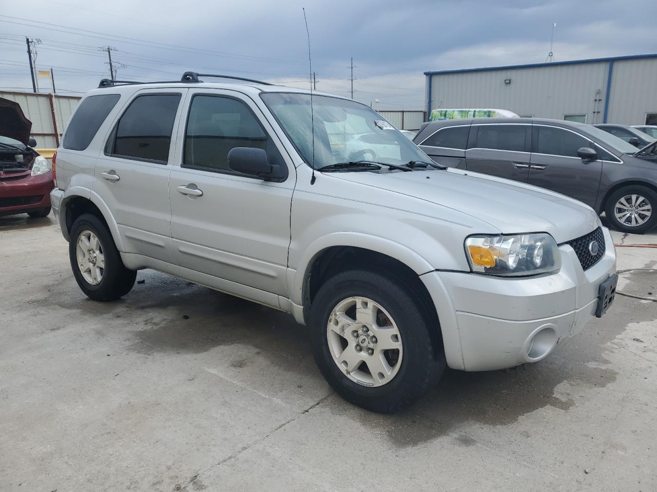 2006 Ford Escape - Image 4