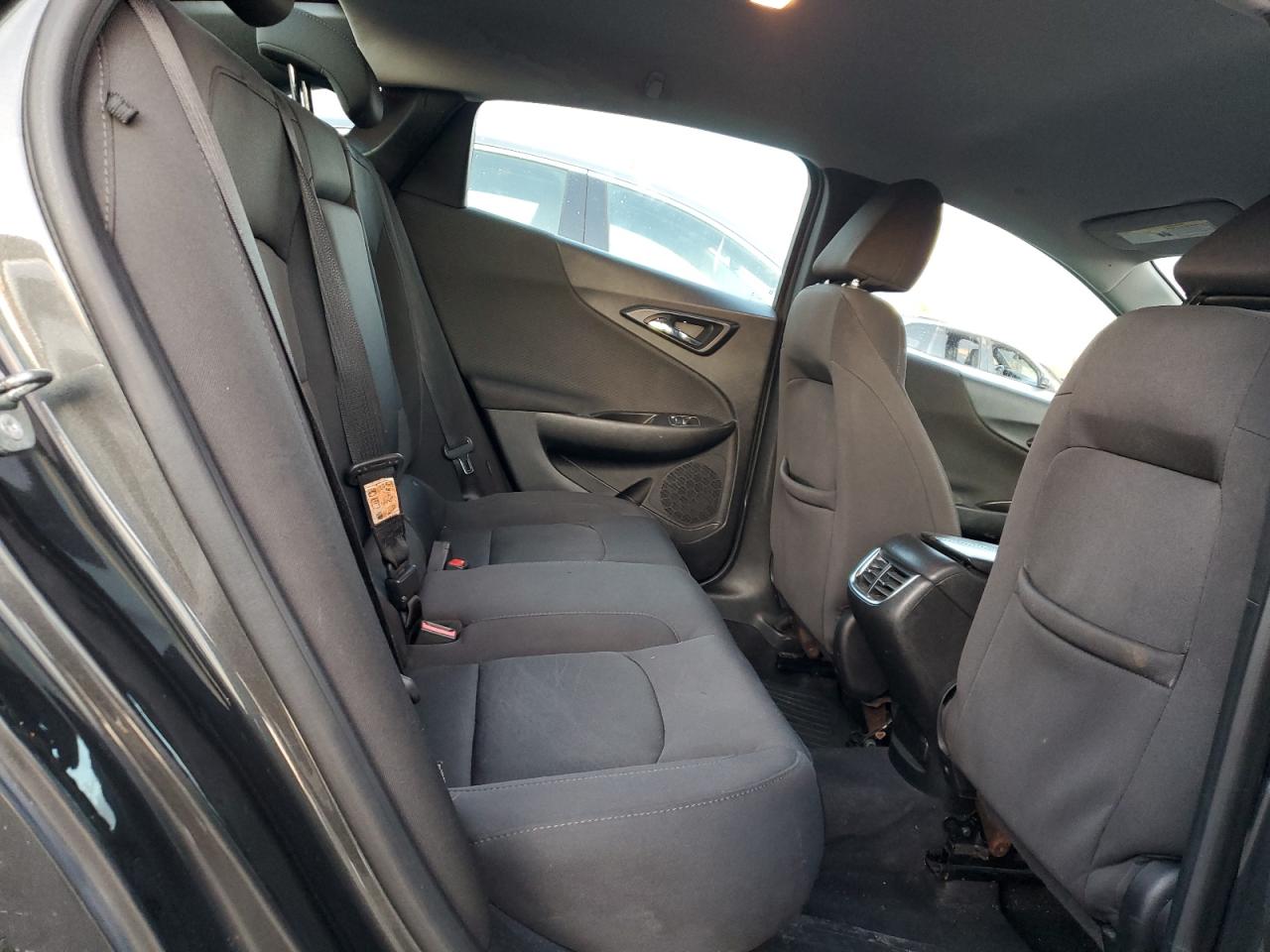 2016 Chevrolet Malibu - Image 10