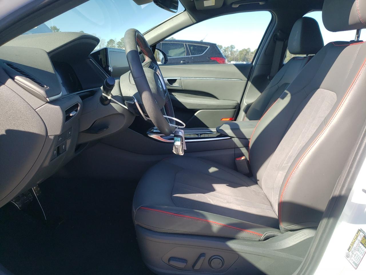 2021 Hyundai Sonata - Image 7