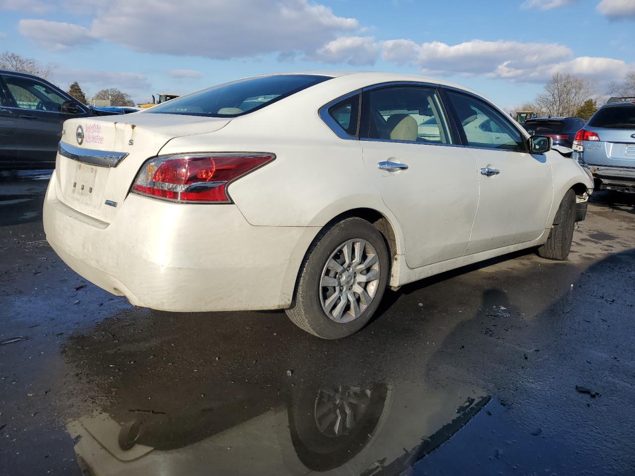 2014 Nissan Altima - Image 3