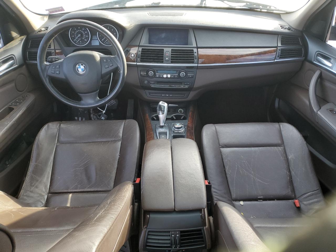 2010 BMW X5 - Image 8