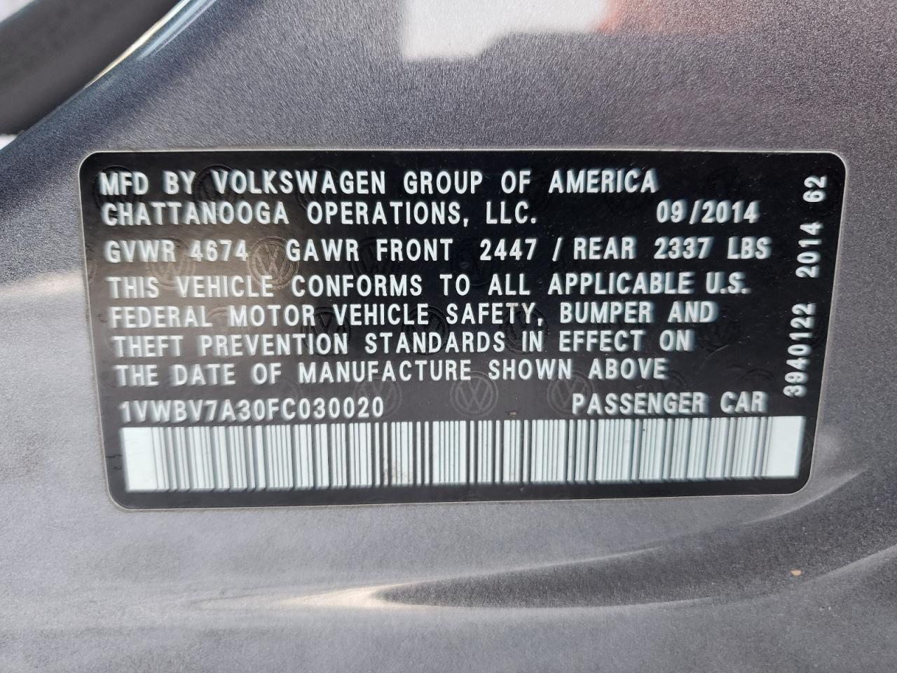 2015 Volkswagen Passat - Image 14