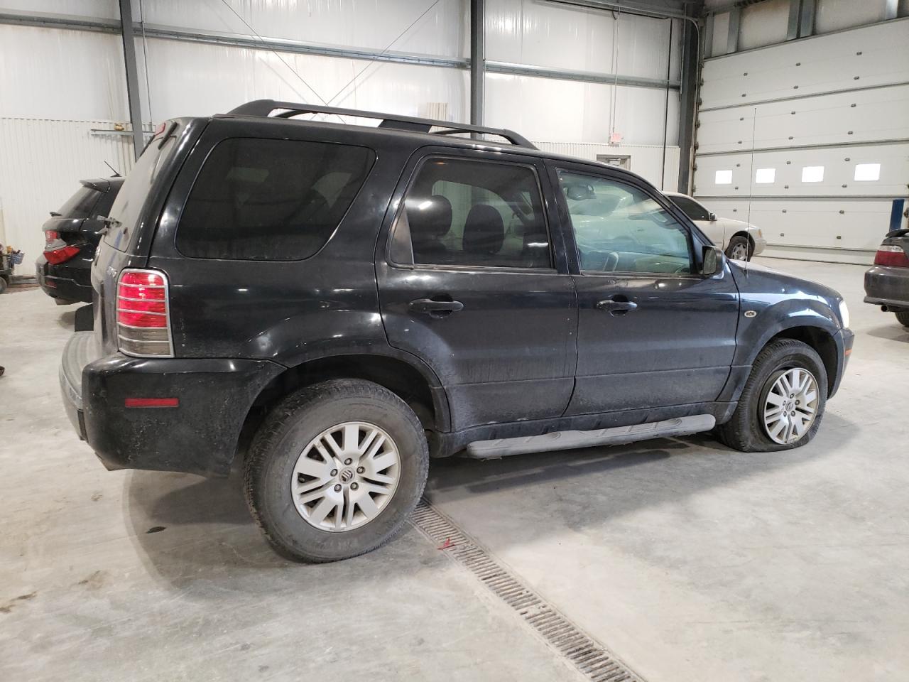 2005 Mercury Mariner - Image 3