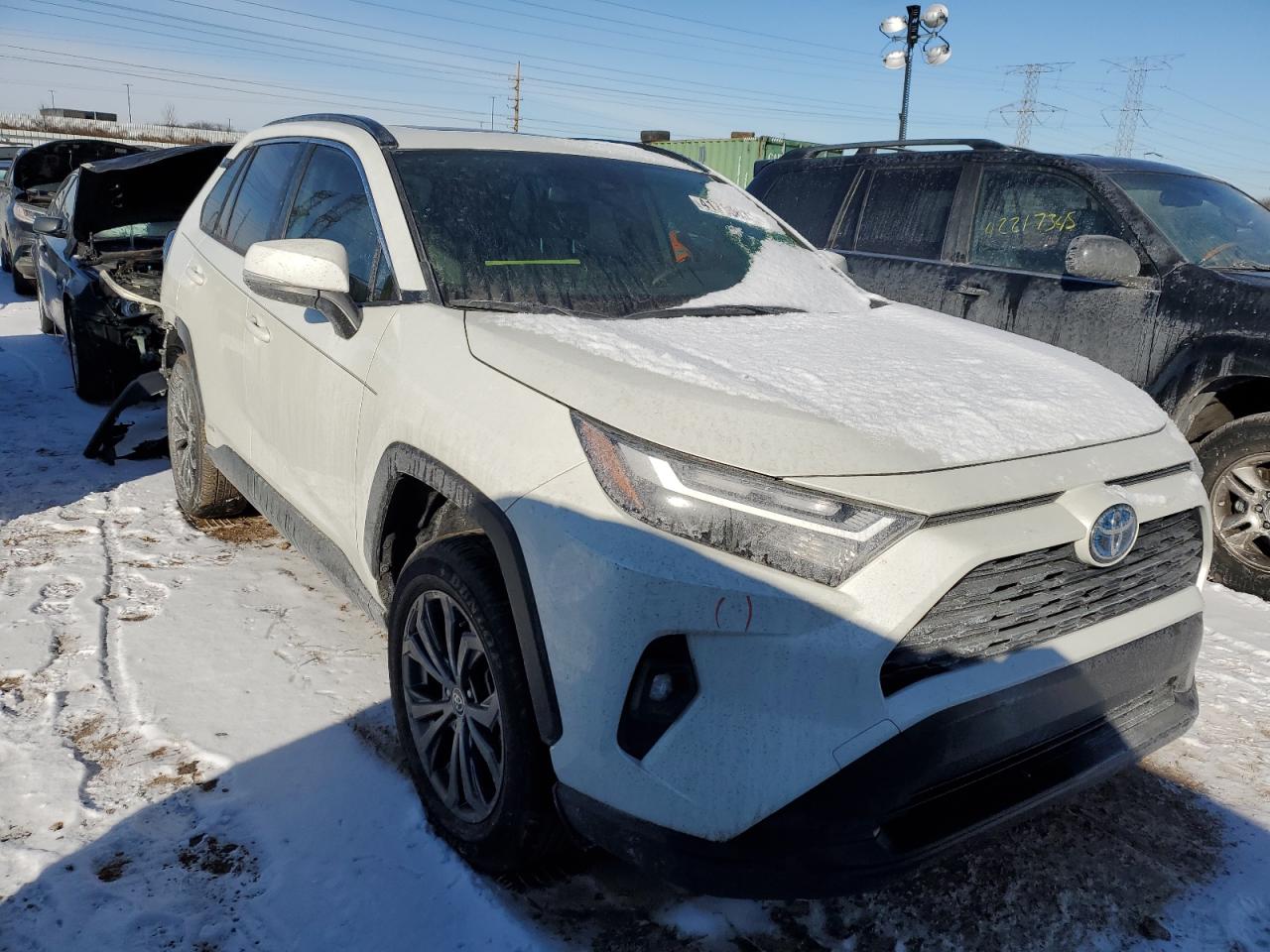 2022 Toyota RAV 4 - Image 4