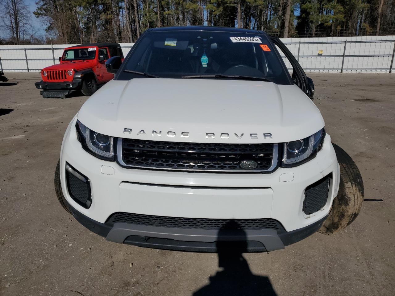 2018 Land Rover Range Rover - Image 5