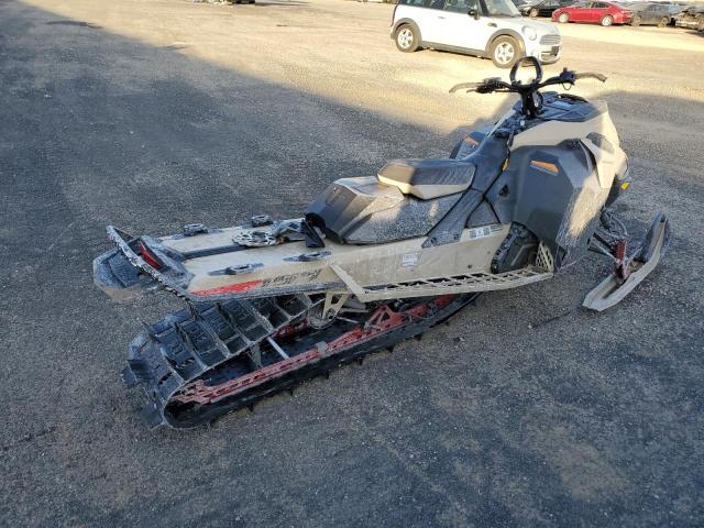 2024 SKI SNOWMOBILE