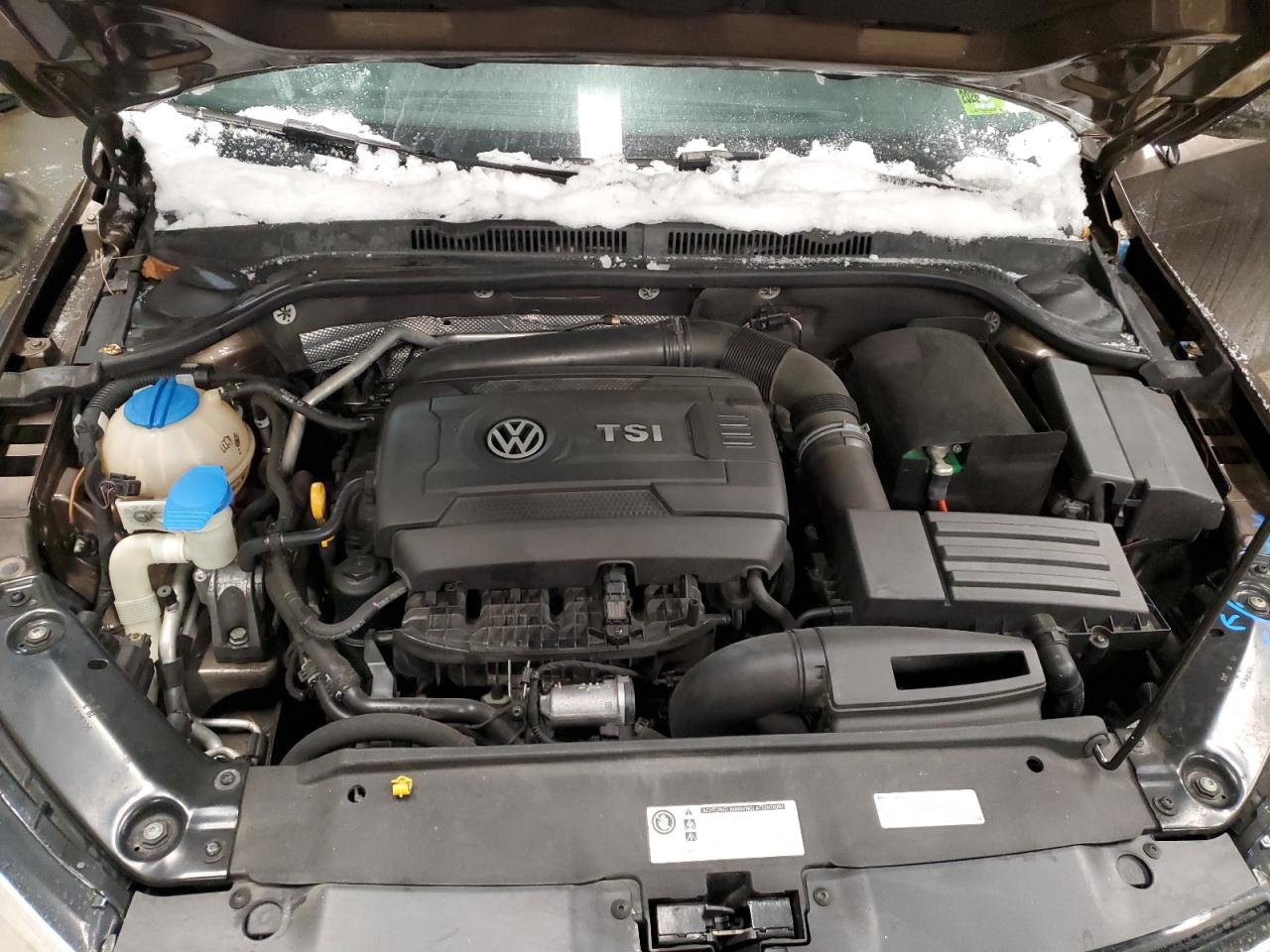 2015 Volkswagen Jetta - Image 11