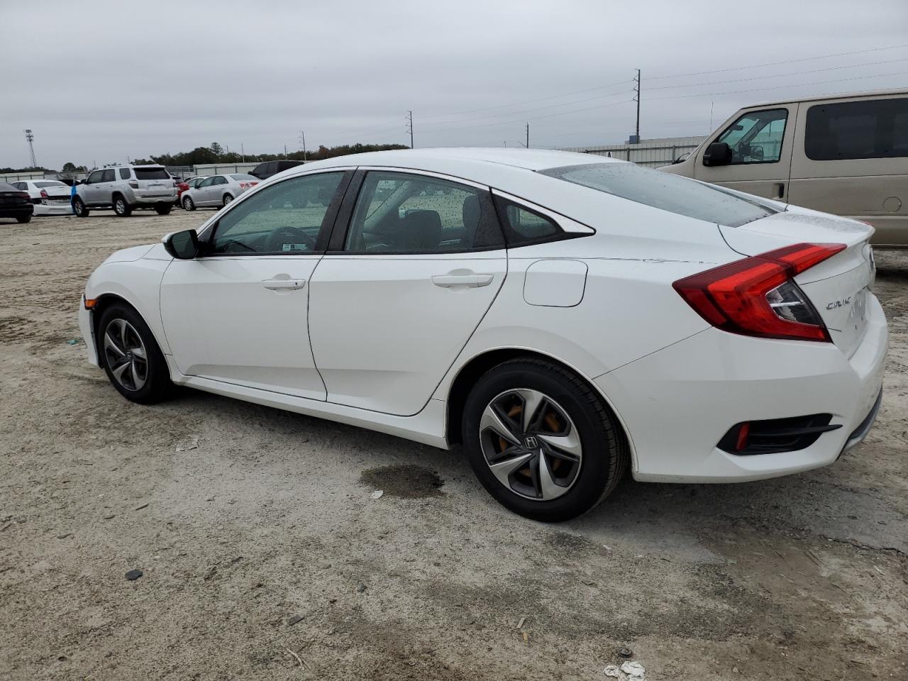 2019 Honda Civic - Image 2