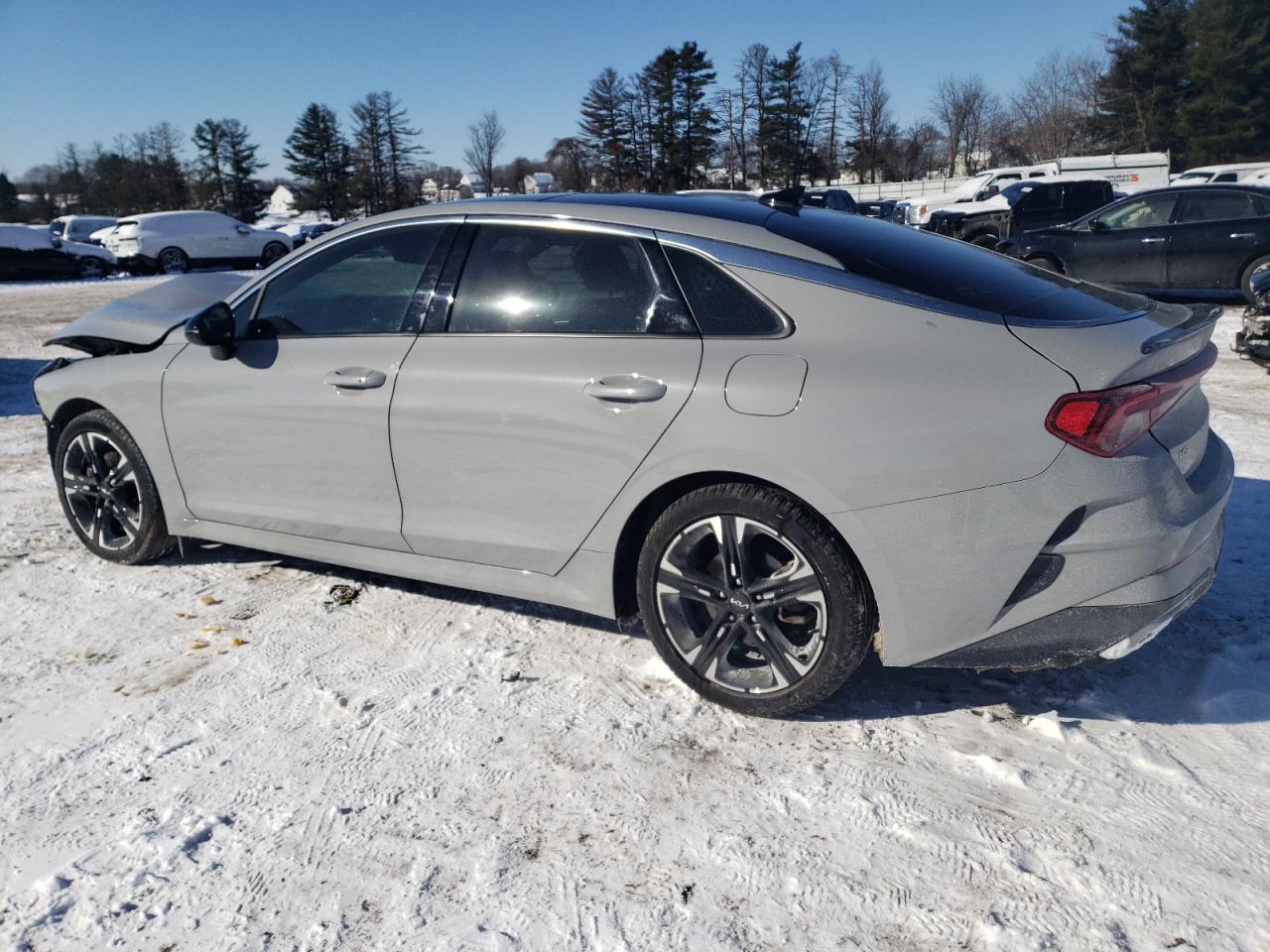 2023 Kia K5 - Image 2