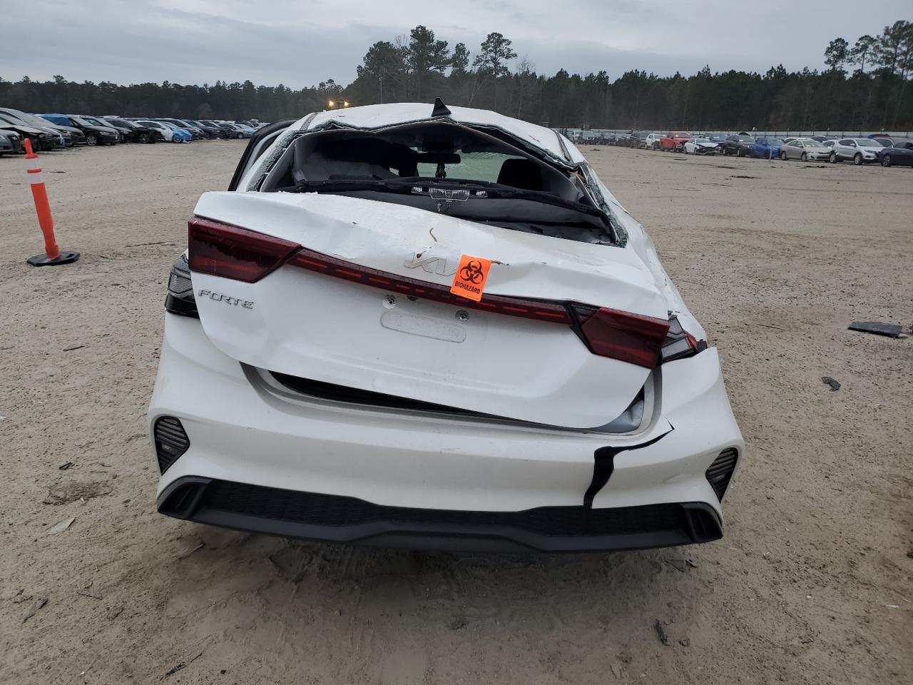 2024 Kia Forte - Image 6