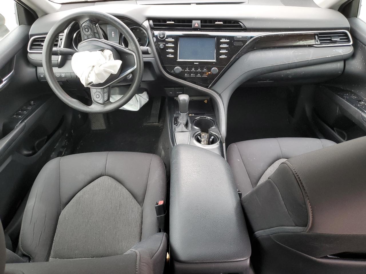2020 Toyota Camry - Image 8