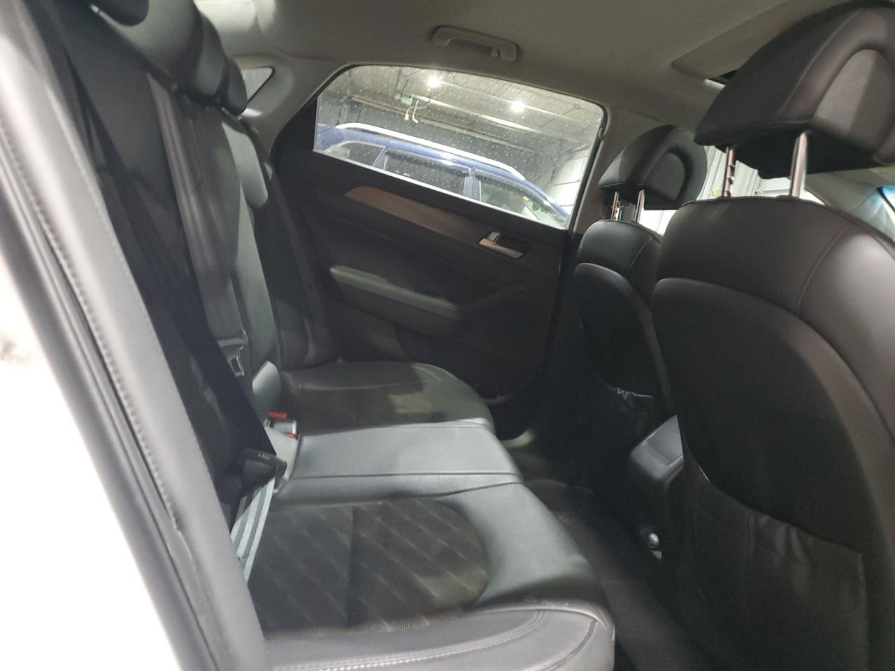 2017 Hyundai Sonata - Image 10