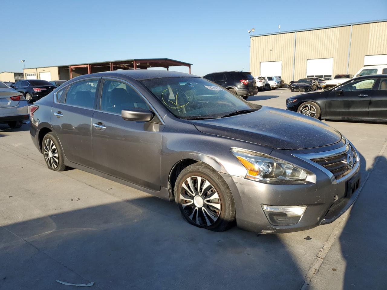 2015 Nissan Altima - Image 4