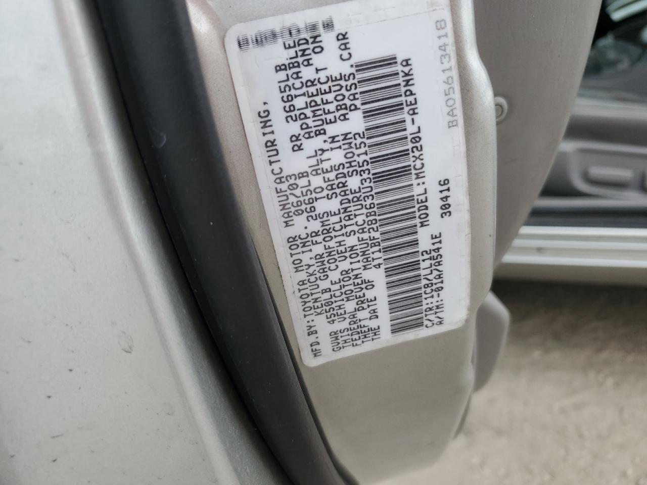 2003 Toyota Avalon - Image 14