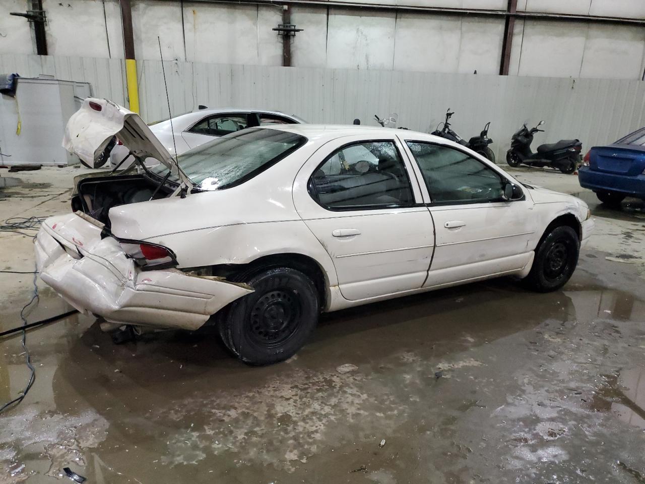 2000 Dodge Stratus - Image 3