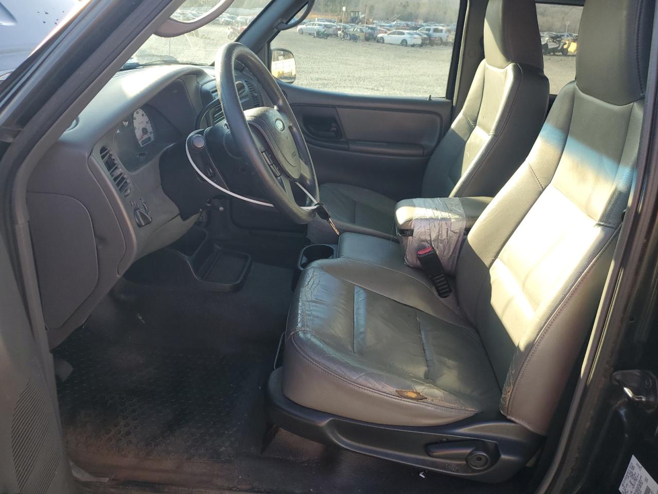 2004 Ford Ranger - Image 7
