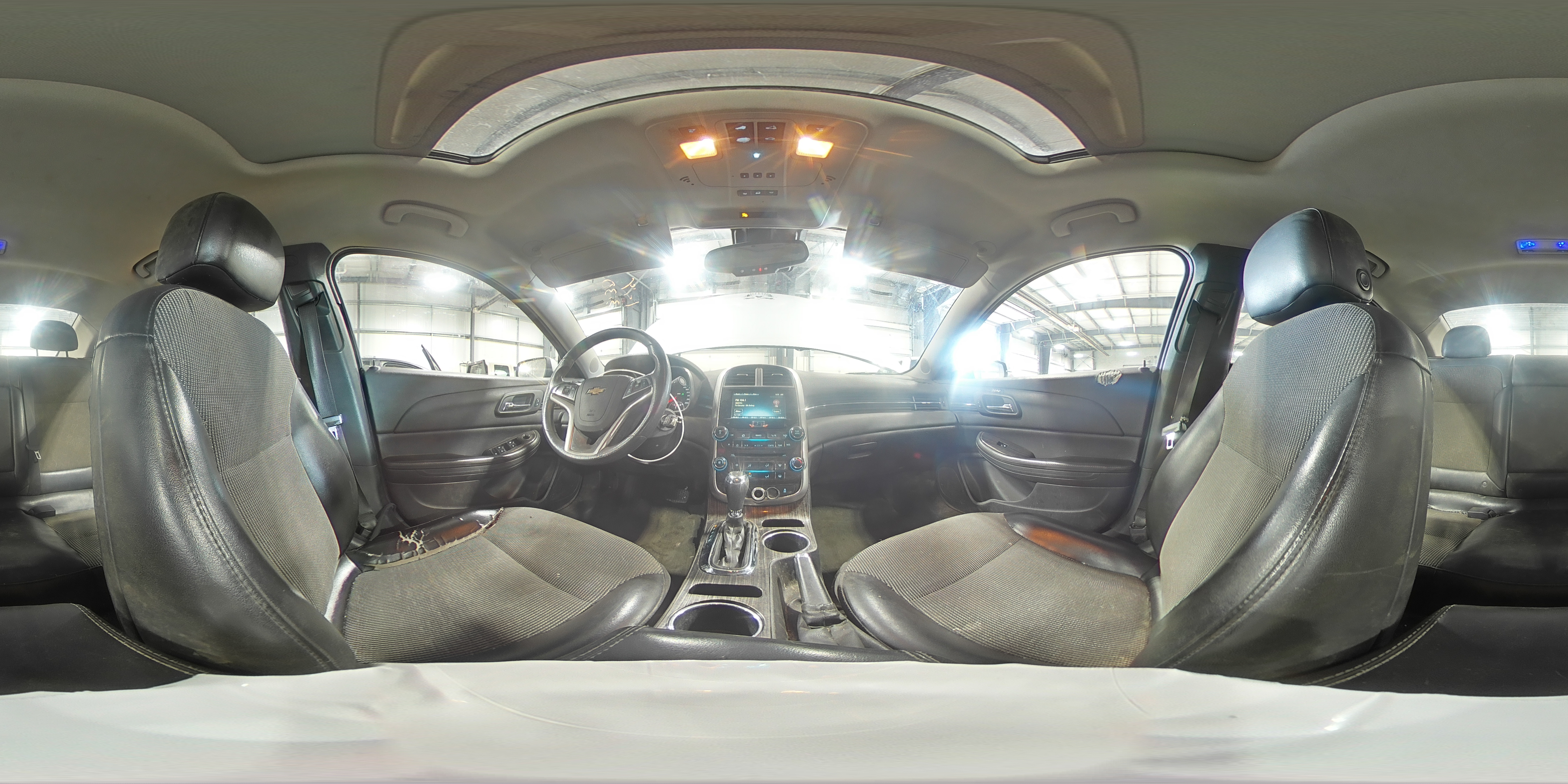 2015 Chevrolet Malibu - Image 14