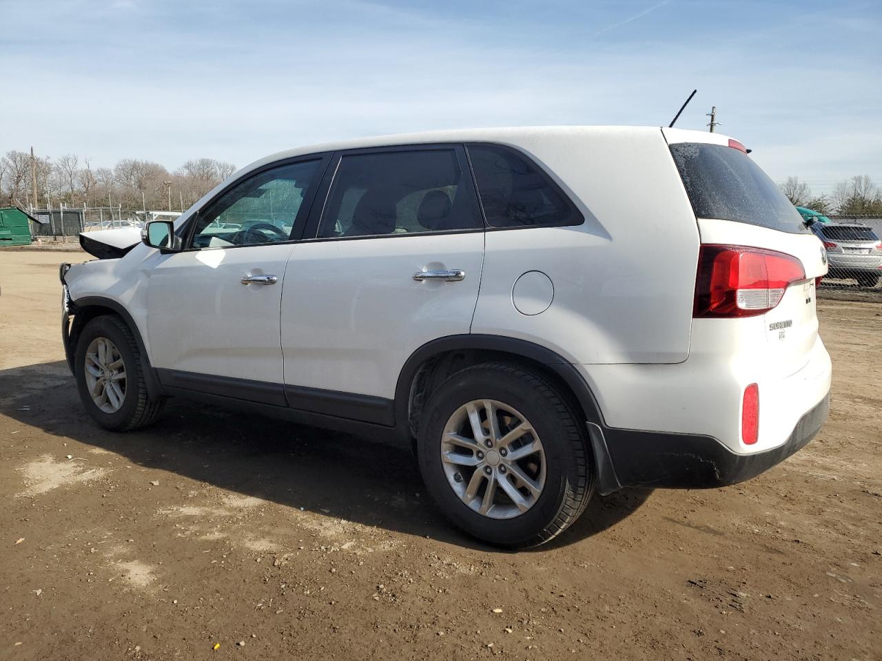 2015 Kia Sorento - Image 2