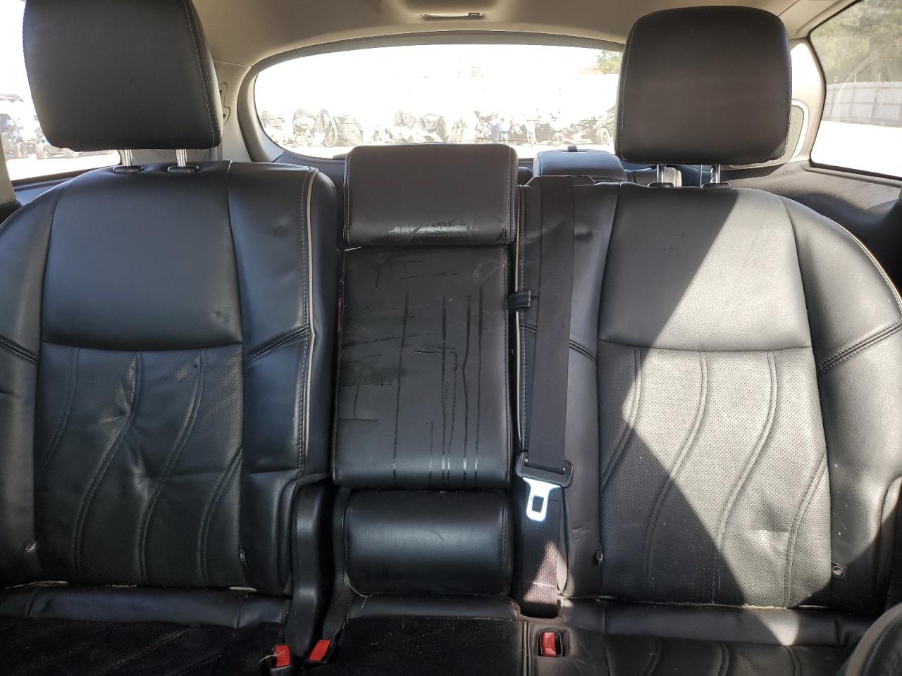2018 Infiniti QX60 - Image 10