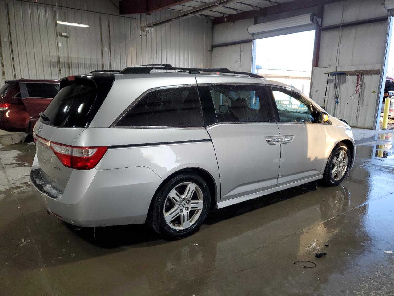2013 Honda Odyssey - Image 3