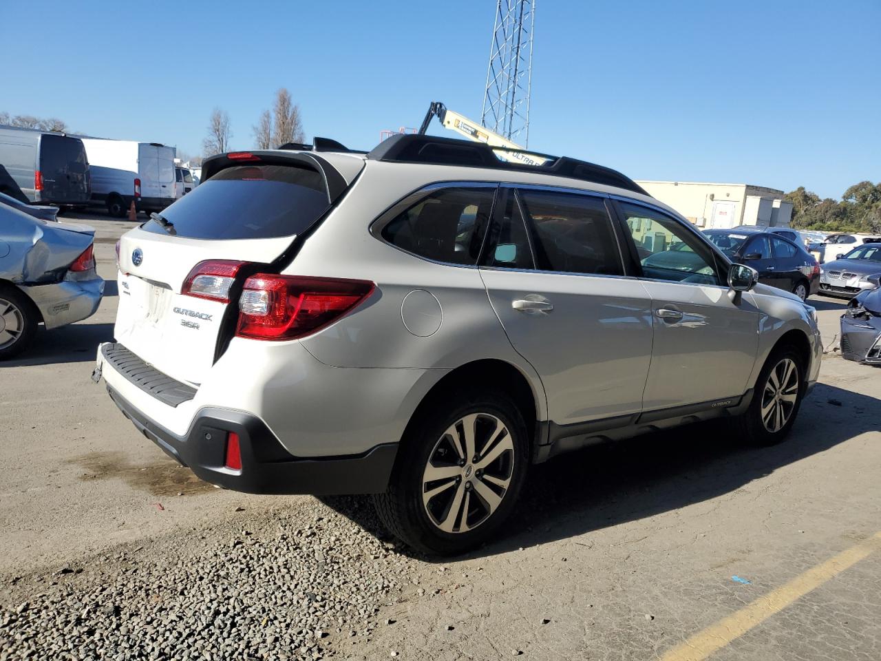 2019 Subaru Outback - Image 3